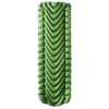 Colchoneta Klymit Static V2 verde, vista cenital con diseño en V