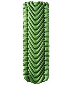 Colchoneta Klymit Static V2 verde, vista cenital con diseño en V