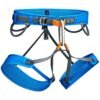 Arnés escalada Trango Prism en color azul con perneras ajustables y portamateriales