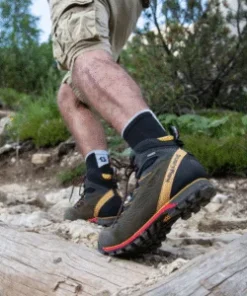 vista lateral botas montaña hombre Kayland Legacy GTX Gore-Tex