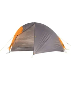 Tienda de campaña ultraligera para 1 persona Klymit Maxfield 1P montada con doble techo